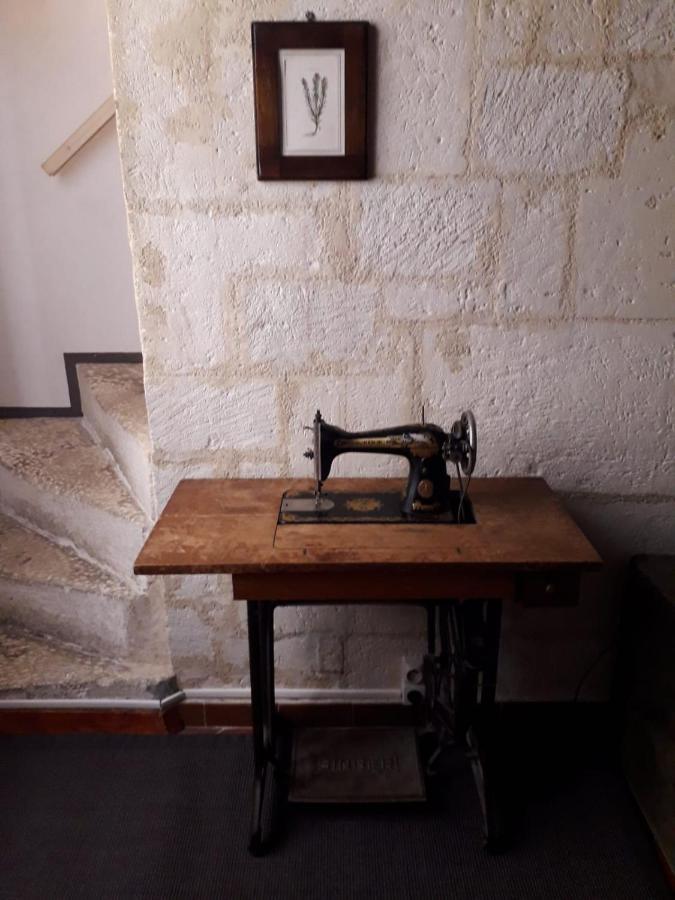 Villa La maison de Lara à Arles Extérieur photo